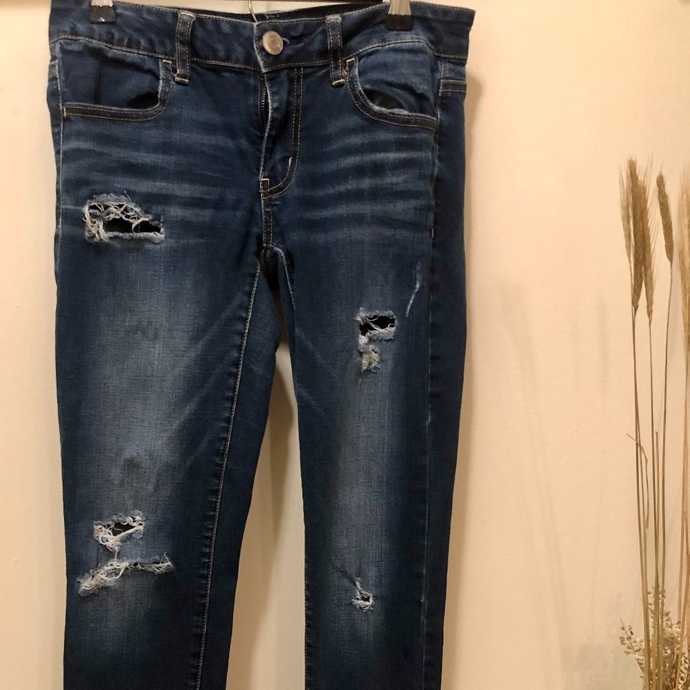 American Eagle Super Stretch Distressed Jeggings